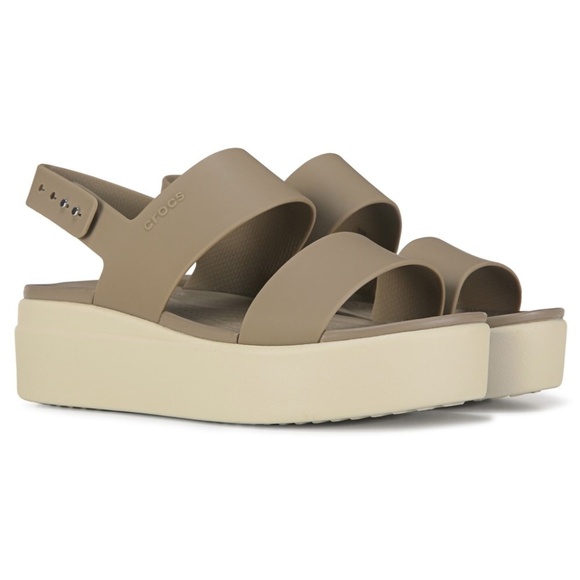 CROCS Shoes - Women's Brooklyn Platform Sandal - Size 10